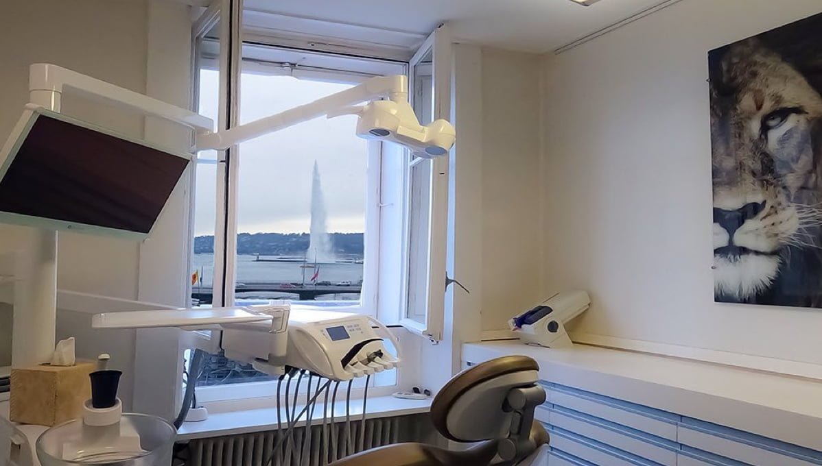 Habefast Study Case Rhone Dental Clinic Office